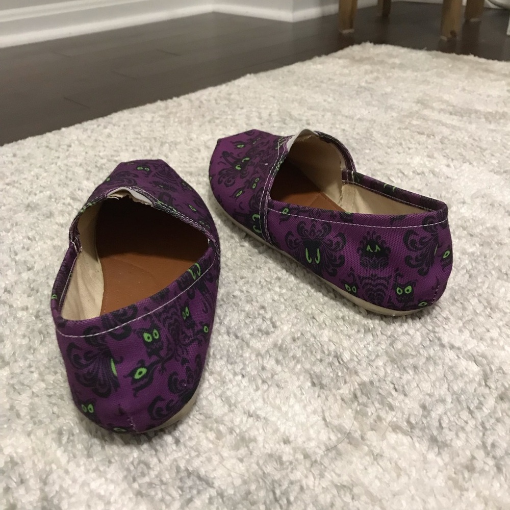 TOMS - Picture 2 of 10